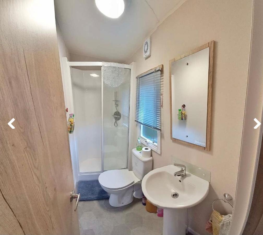 Appleblossom Lodge, Lido Leisure Park, Knaresborough Ngoại thất bức ảnh