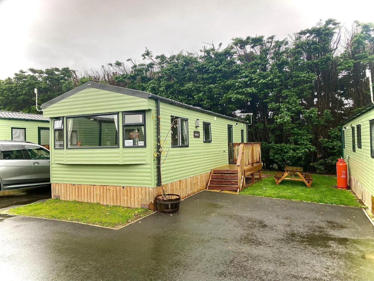 Appleblossom Lodge, Lido Leisure Park, Knaresborough Ngoại thất bức ảnh